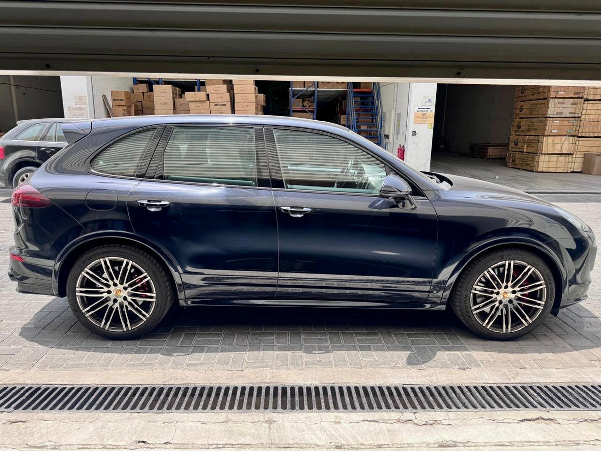 Porsche Cayenne Apple CarPlay Upgrade: My 2016 GTS with Mr12Volt